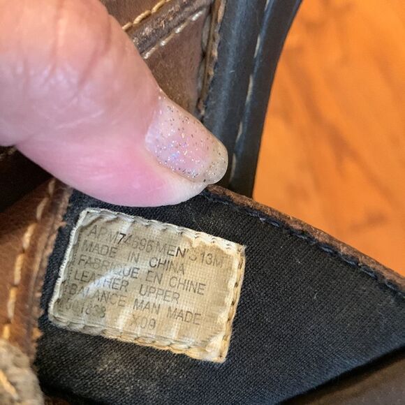 Men’s Size 13 Rockport sandals - Picture 7 of 8